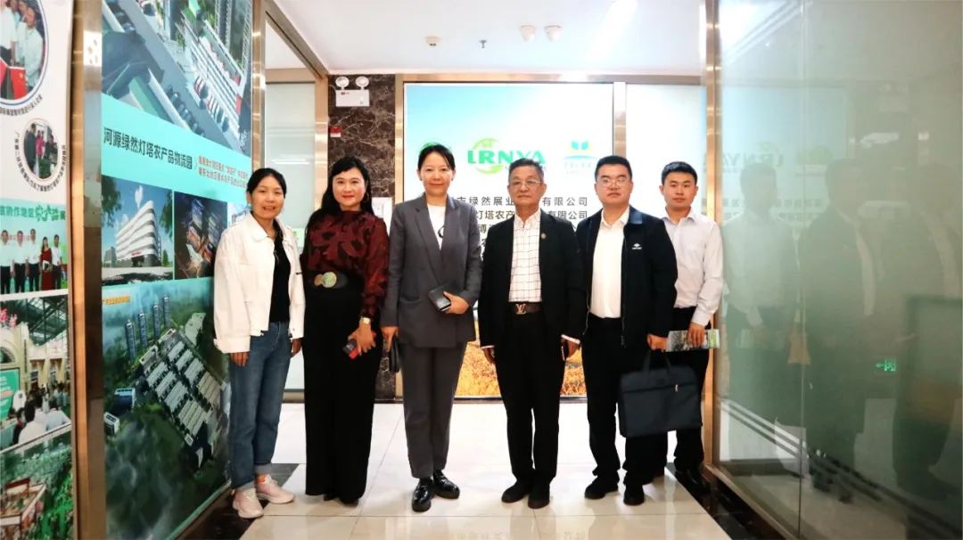 【集團動態(tài)】新疆喀什市委常委、副市長，中亞南亞工業(yè)園區(qū)黨工委委員、管委會副主任馬翔一行蒞臨綠然農(nóng)業(yè)集團考察